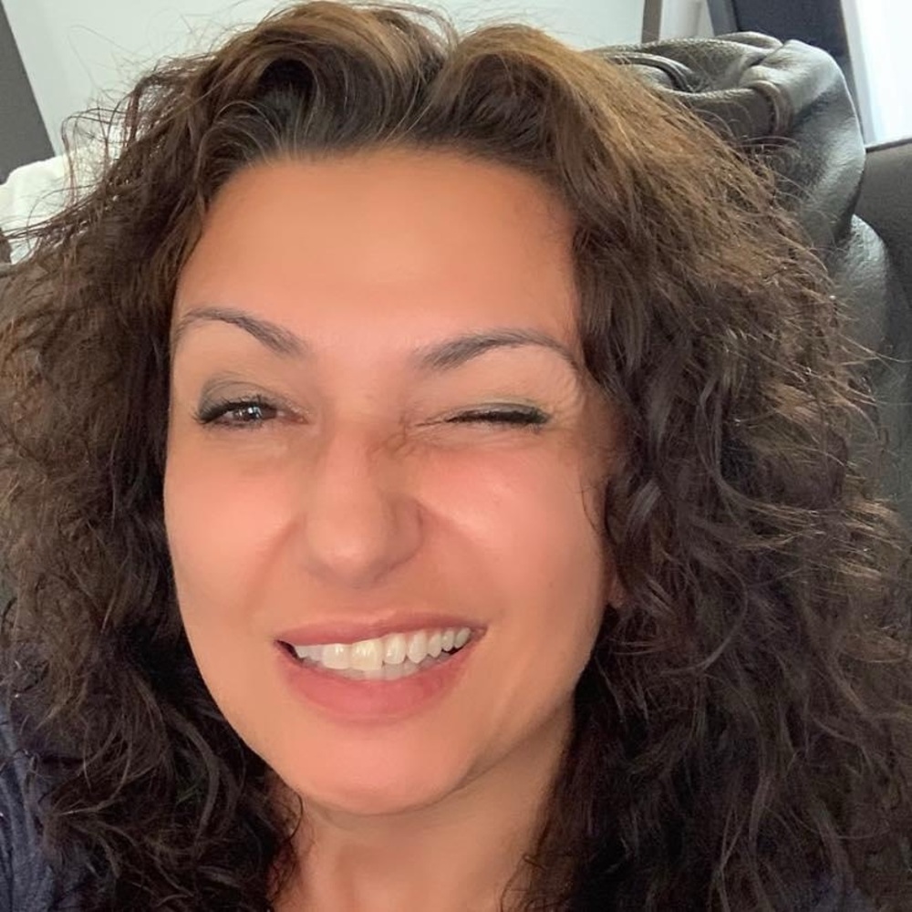 Meet your Posher, Irena